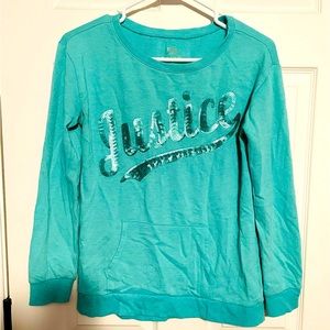 🔥4 for $15🔥 Youth girls sweater